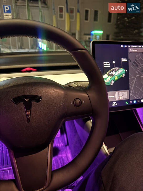 Седан Tesla Model 3 2019 в Львові фото 30 Седан Tesla Model 3 2019 в Львові