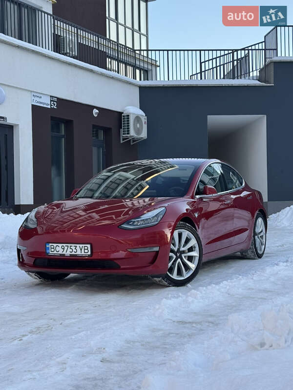 Седан Tesla Model 3 2018 в Львові фото Седан Tesla Model 3 2018 в Львові