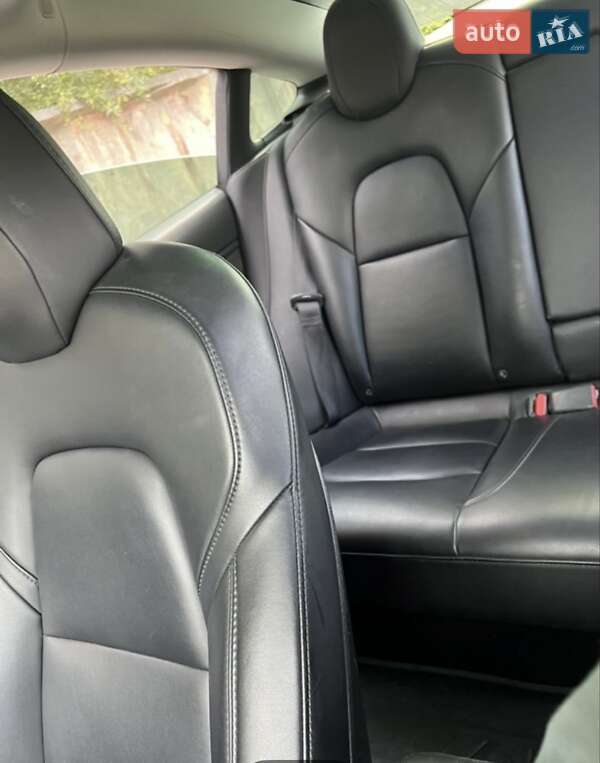 Седан Tesla Model 3 2019 в Львові фото 4 Седан Tesla Model 3 2019 в Львові