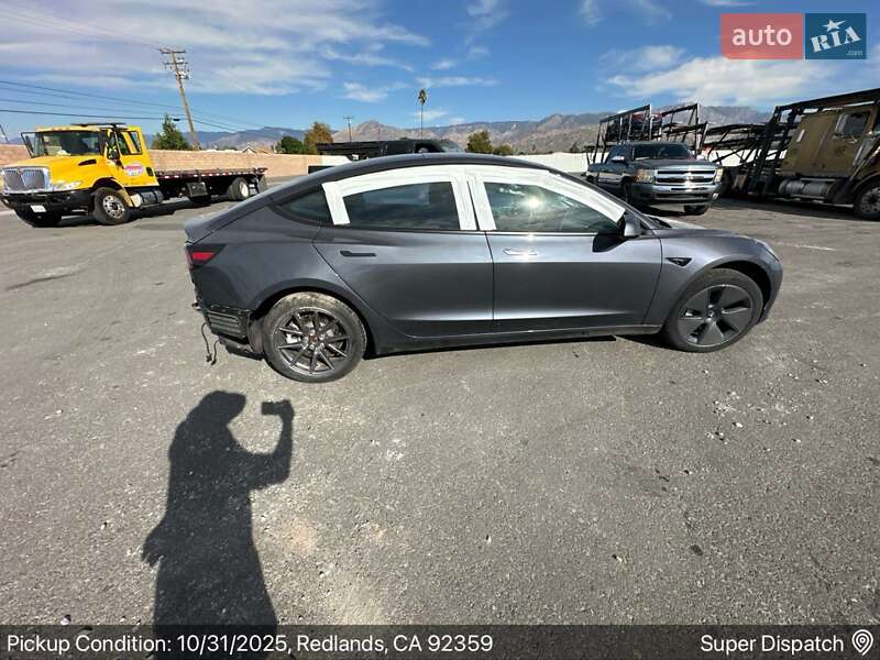 Седан Tesla Model 3 2023 в Белой Церкви