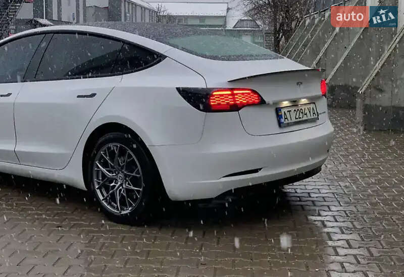 Седан Tesla Model 3 2021 в Тернополе фото 4 Седан Tesla Model 3 2021 в Тернополе