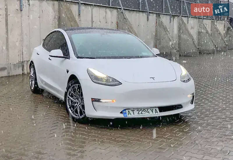 Седан Tesla Model 3 2021 в Тернополе фото 9 Седан Tesla Model 3 2021 в Тернополе