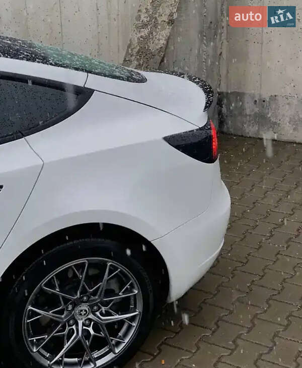 Седан Tesla Model 3 2021 в Тернополе фото 19 Седан Tesla Model 3 2021 в Тернополе