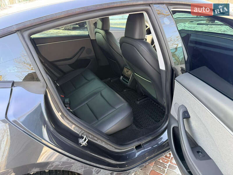 Седан Tesla Model 3 2024 в Кропивницькому фото 16 Седан Tesla Model 3 2024 в Кропивницькому