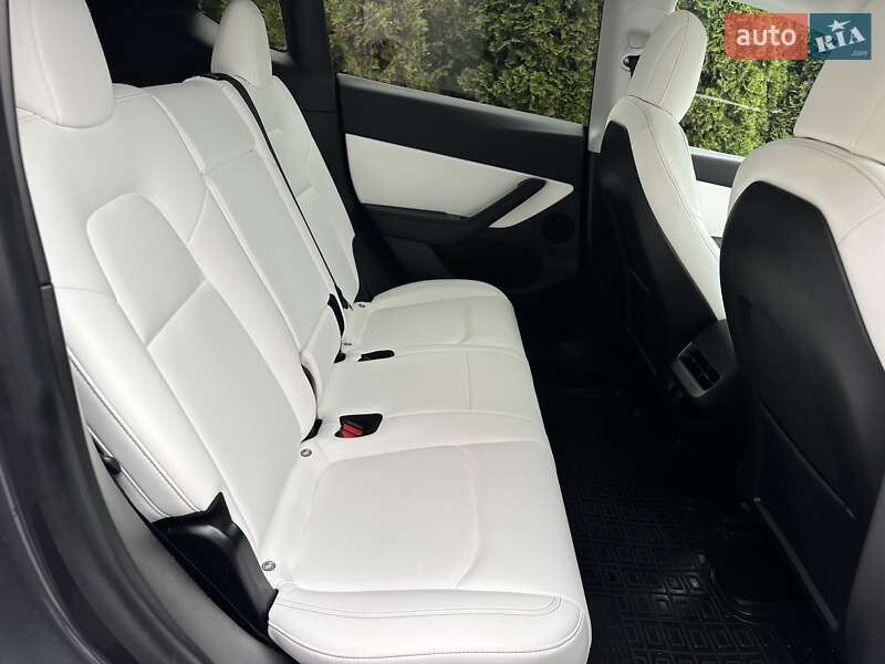 Седан Tesla Model 3 2018 в Киеве фото 17 Седан Tesla Model 3 2018 в Киеве