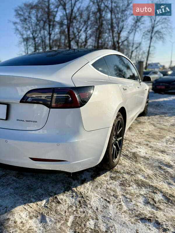 Седан Tesla Model 3 2019 в Вінниці фото 11 Седан Tesla Model 3 2019 в Вінниці