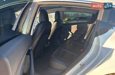 Седан Tesla Model 3 2019 в Ирпене