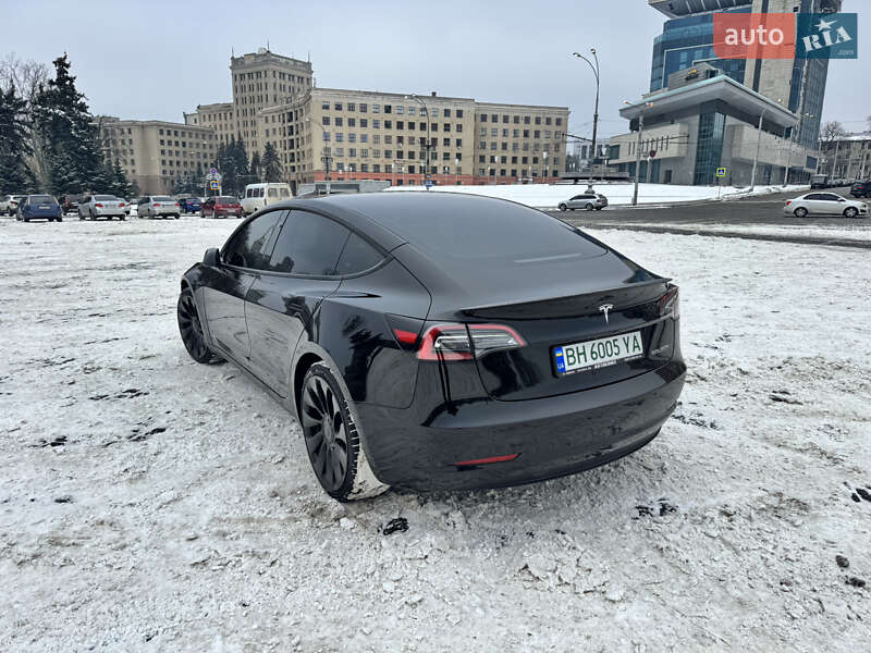 Седан Tesla Model 3 2023 в Харькове фото 13 Седан Tesla Model 3 2023 в Харькове