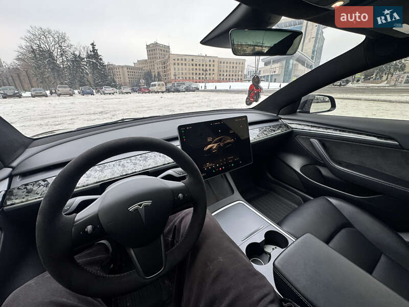 Седан Tesla Model 3 2023 в Харькове фото 35 Седан Tesla Model 3 2023 в Харькове