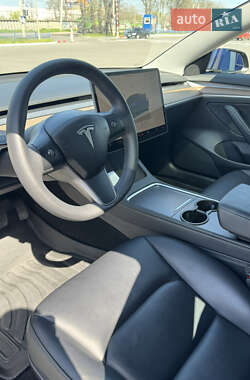 Седан Tesla Model 3 2023 в Одессе