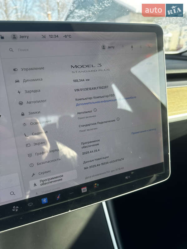 Седан Tesla Model 3 2020 в Тернополе фото 25 Седан Tesla Model 3 2020 в Тернополе