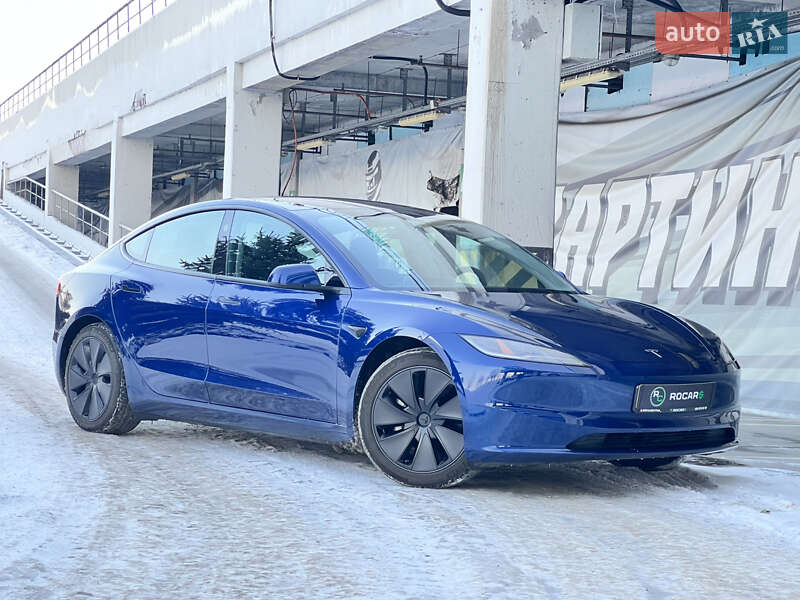 Седан Tesla Model 3 2024 в Киеве фото 5 Седан Tesla Model 3 2024 в Киеве