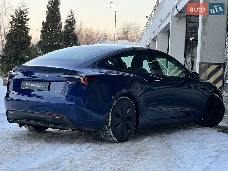Седан Tesla Model 3 2024 в Киеве фото 23 Седан Tesla Model 3 2024 в Киеве