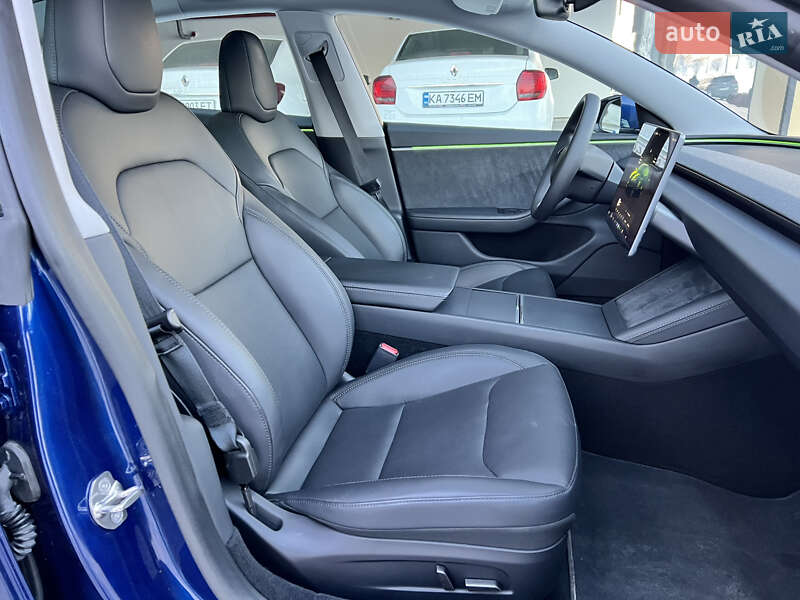Седан Tesla Model 3 2024 в Киеве фото 52 Седан Tesla Model 3 2024 в Киеве