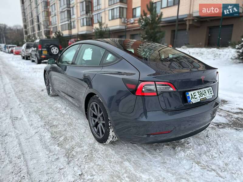 Седан Tesla Model 3 2021 в Днепре