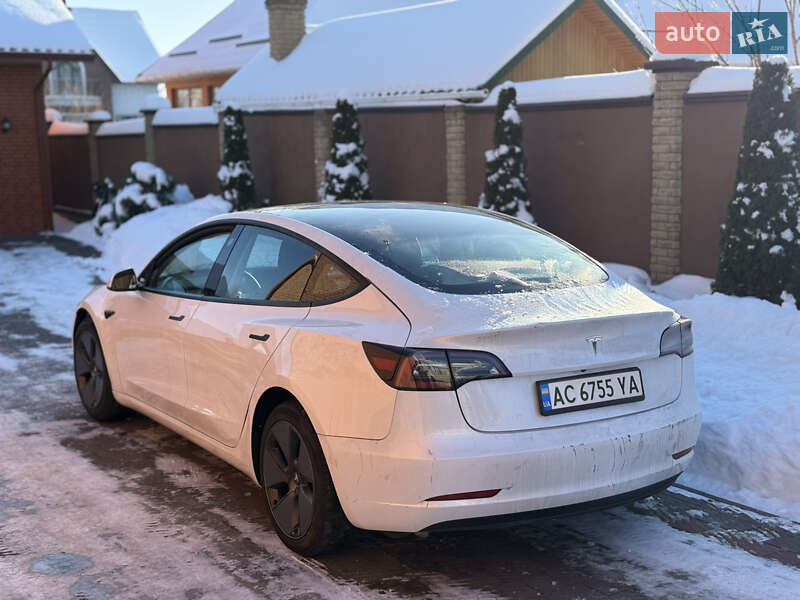 Седан Tesla Model 3 2021 в Луцке фото 3 Седан Tesla Model 3 2021 в Луцке