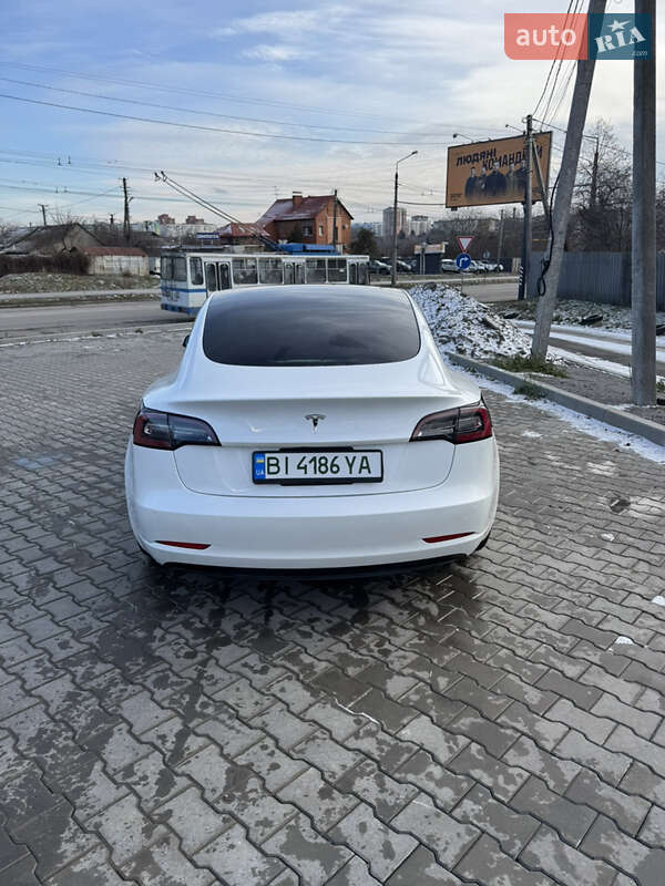 Седан Tesla Model 3 2021 в Полтаве фото 4 Седан Tesla Model 3 2021 в Полтаве
