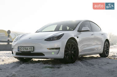 Седан Tesla Model 3 2021 в Ужгороді