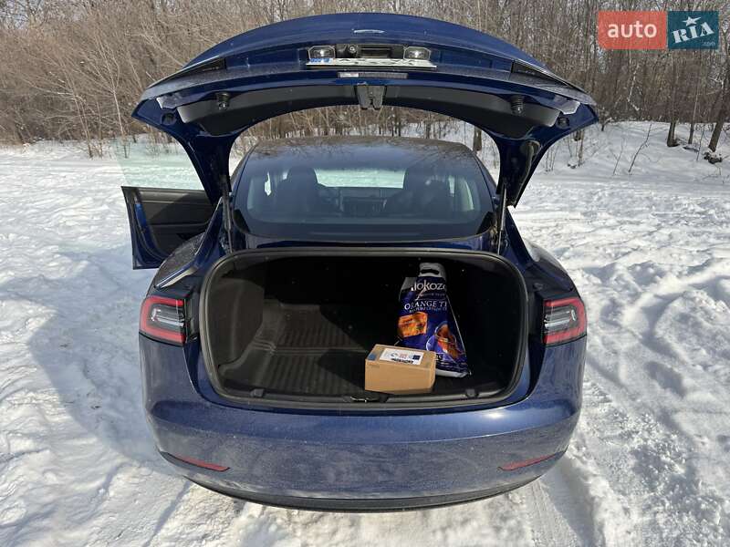 Седан Tesla Model 3 2019 в Харькове