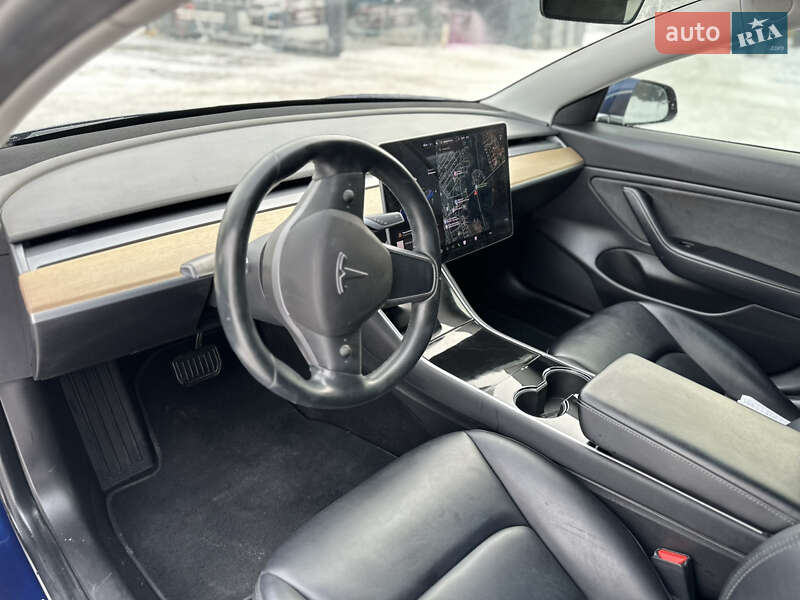 Седан Tesla Model 3 2018 в Дрогобичі фото 10 Седан Tesla Model 3 2018 в Дрогобичі