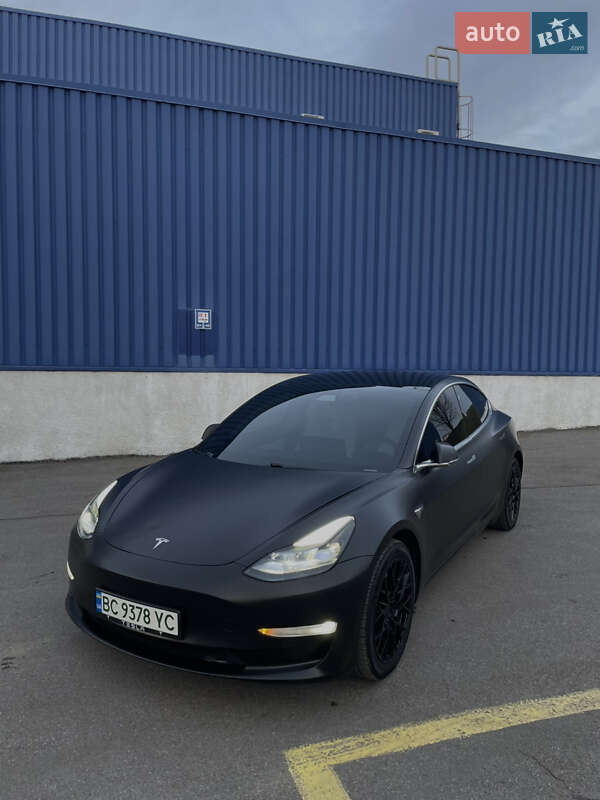 Седан Tesla Model 3 2020 в Львове фото 2 Седан Tesla Model 3 2020 в Львове