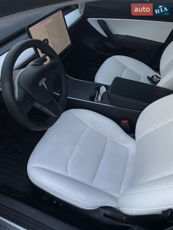 Седан Tesla Model 3 2020 в Львове фото 11 Седан Tesla Model 3 2020 в Львове