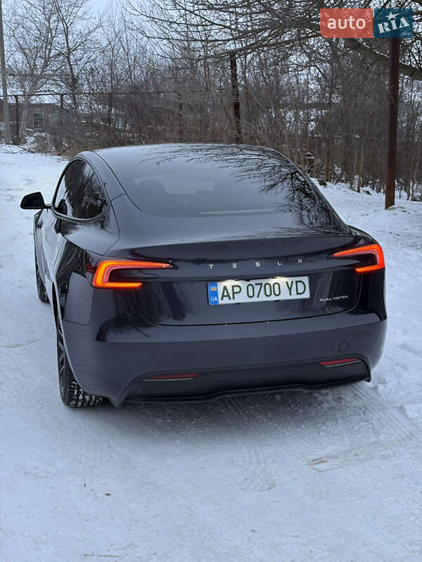 Седан Tesla Model 3 2024 в Запорожье