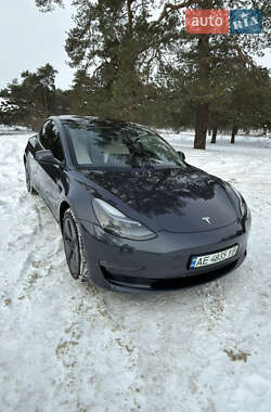 Седан Tesla Model 3 2023 в Днепре