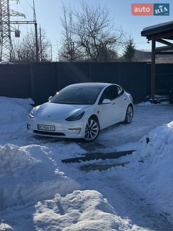 Седан Tesla Model 3 2018 в Львові фото 4 Седан Tesla Model 3 2018 в Львові