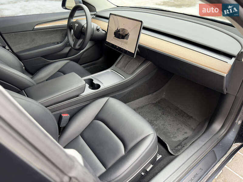 Седан Tesla Model 3 2023 в Одессе фото 18 Седан Tesla Model 3 2023 в Одессе