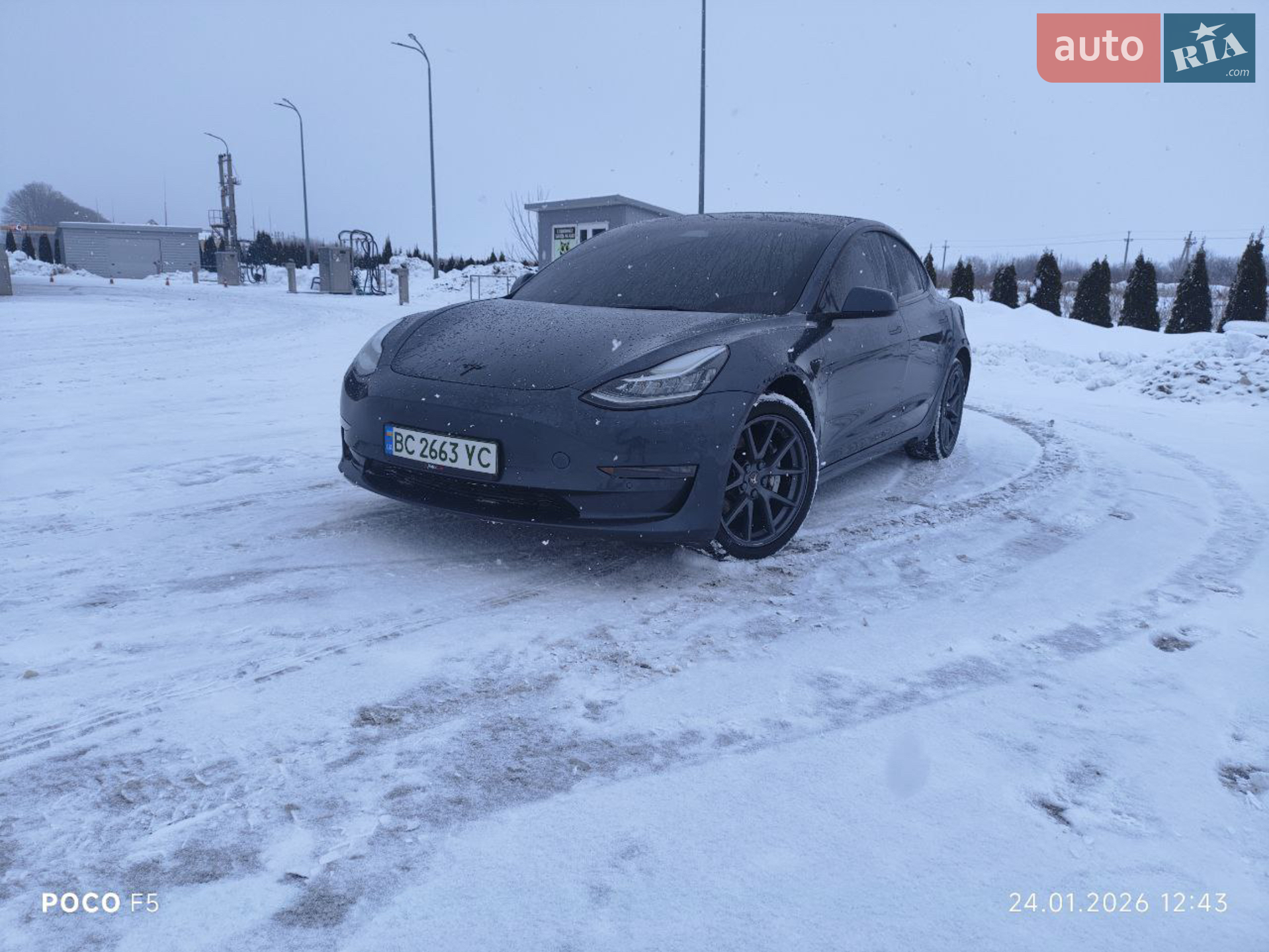 2022 Tesla Model 3 - мініатюра 9