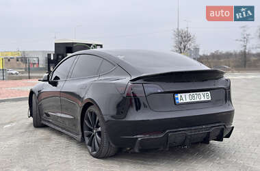 Седан Tesla Model 3 2018 в Николаеве