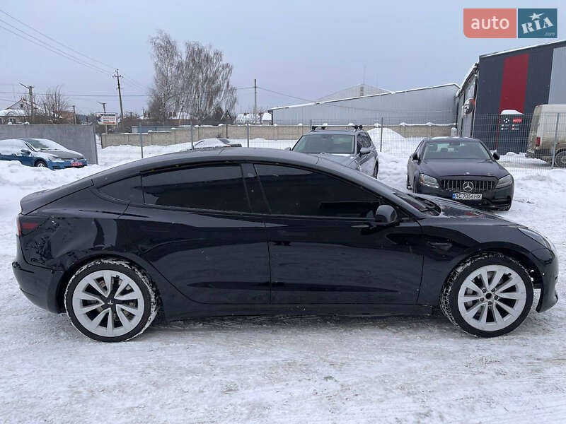 Седан Tesla Model 3 2022 в Луцьку фото 4 Седан Tesla Model 3 2022 в Луцьку