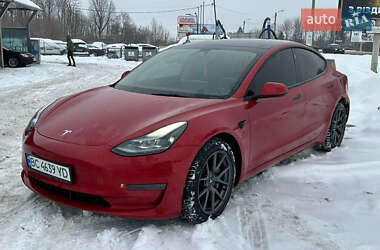 Седан Tesla Model 3 2022 в Львове