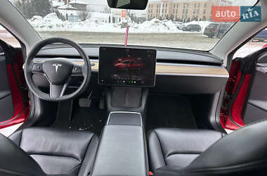 Седан Tesla Model 3 2022 в Львове