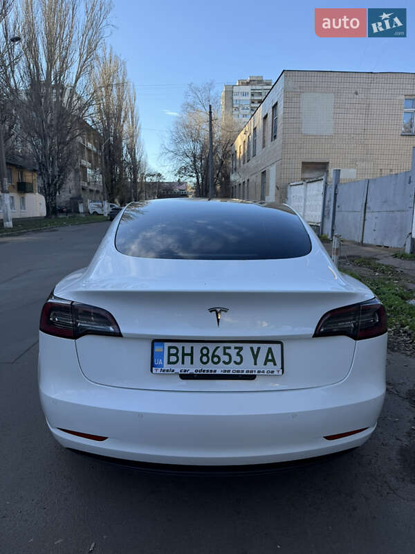 Седан Tesla Model 3 2021 в Одесі фото 5 Седан Tesla Model 3 2021 в Одесі