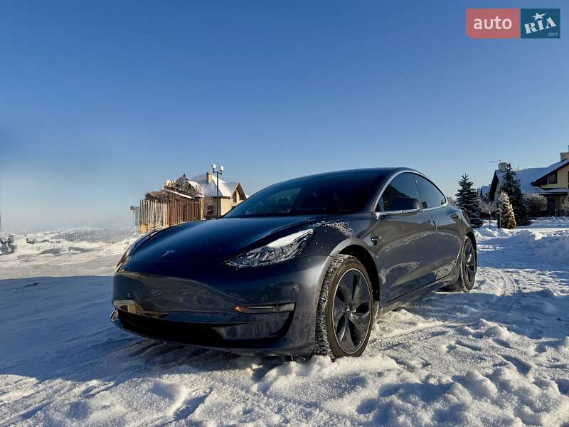 Седан Tesla Model 3 2019 в Киеве фото 17 Седан Tesla Model 3 2019 в Киеве