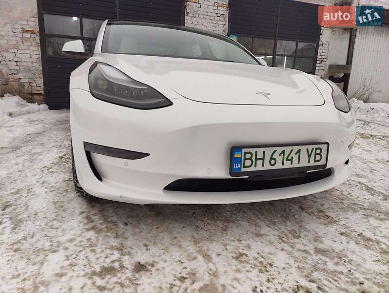 Седан Tesla Model 3 2021 в Киеве фото 15 Седан Tesla Model 3 2021 в Киеве
