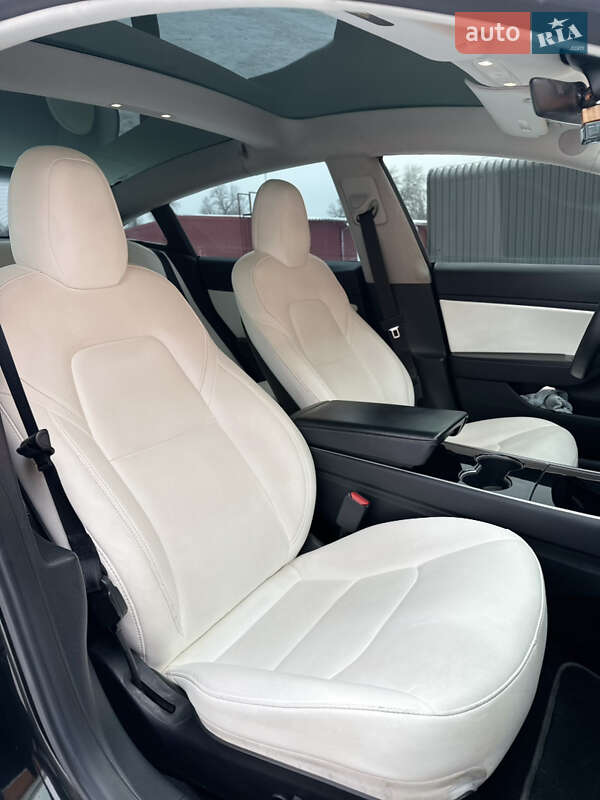 Седан Tesla Model 3 2019 в Києві фото 15 Седан Tesla Model 3 2019 в Києві