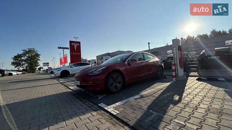 Седан Tesla Model 3 2019 в Киеве фото 8 Седан Tesla Model 3 2019 в Киеве