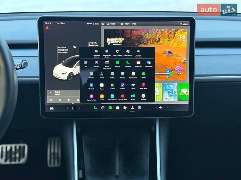 Седан Tesla Model 3 2019 в Киеве