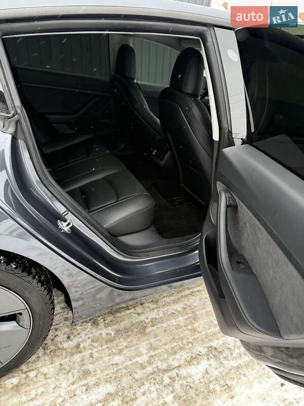 Седан Tesla Model 3 2021 в Луцке фото 15 Седан Tesla Model 3 2021 в Луцке
