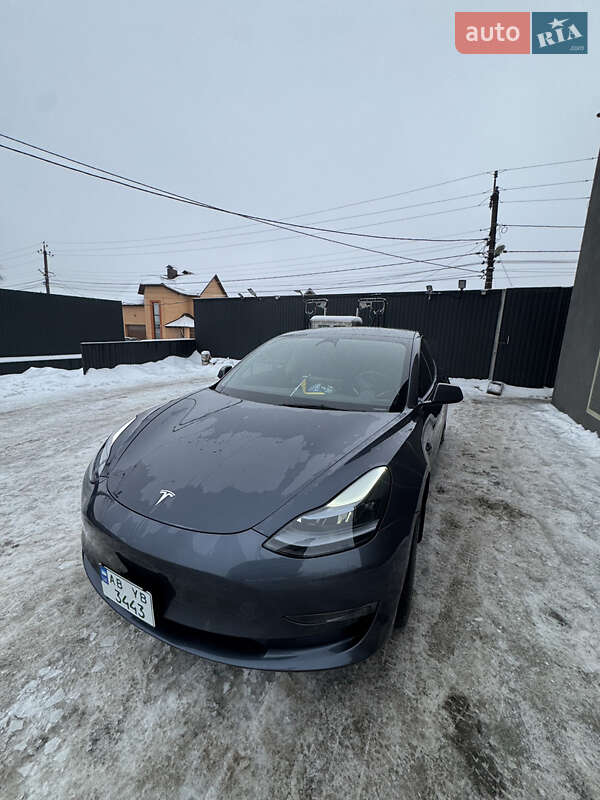 Седан Tesla Model 3 2022 в Вінниці