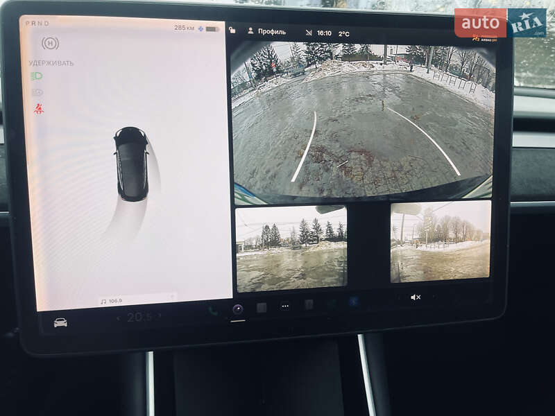 Седан Tesla Model 3 2018 в Луцьку