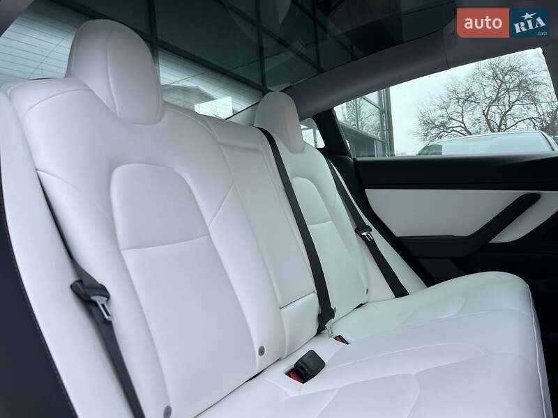 Седан Tesla Model 3 2020 в Івано-Франківську фото 15 Седан Tesla Model 3 2020 в Івано-Франківську