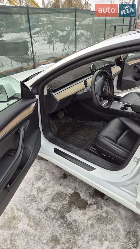 Седан Tesla Model 3 2022 в Луцьку фото 13 Седан Tesla Model 3 2022 в Луцьку