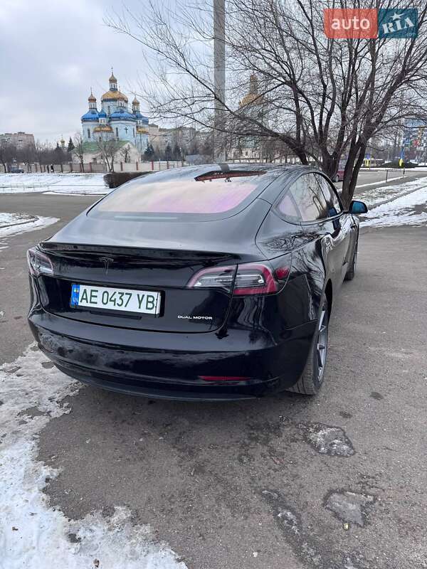 Седан Tesla Model 3 2019 в Кривом Роге
