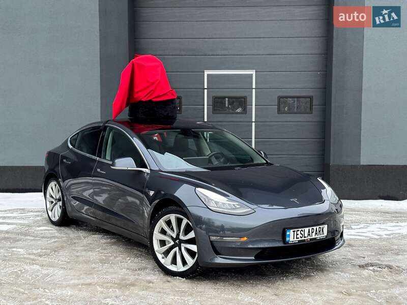 Tesla Model 3 2018