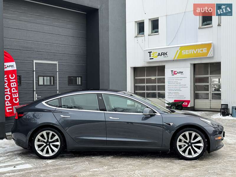 Седан Tesla Model 3 2018 в Києві фото 11 Седан Tesla Model 3 2018 в Києві