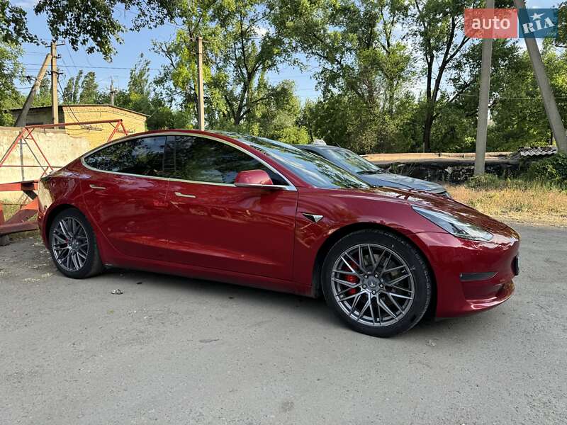 Седан Tesla Model 3 2019 в Дніпрі фото 7 Седан Tesla Model 3 2019 в Дніпрі